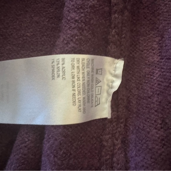 Sz L G by Giuliana black label cross over long sleeve turtleneck sweater NWOT - Picture 7 of 9